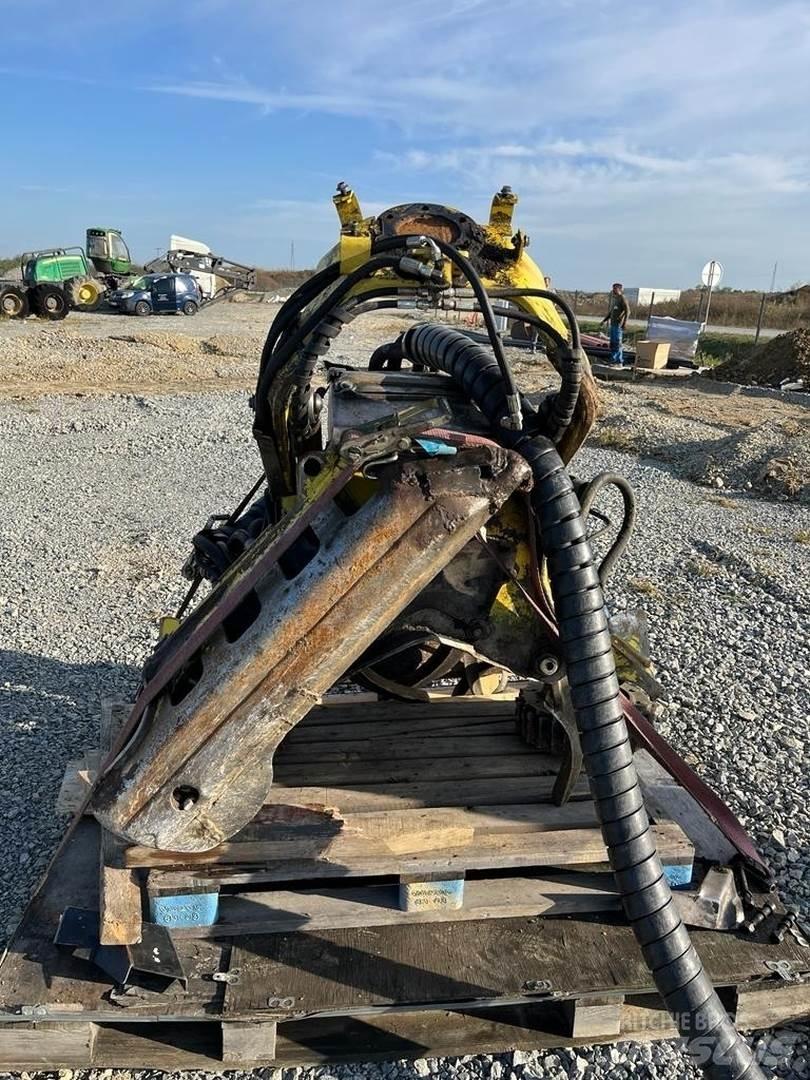 John Deere H414 Medžių kirtimo mašinų darbinės galvos