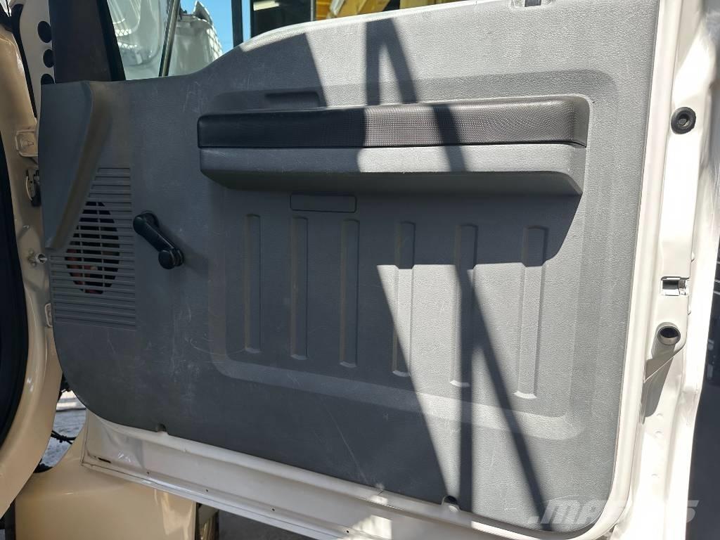 Ford F 750 SD Žemės ūkis - Kita