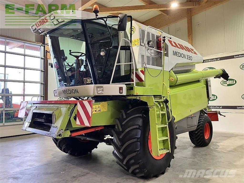 CLAAS medion 330 Derliaus nuėmimo kombainai