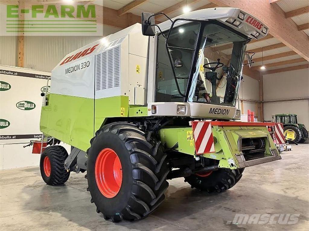 CLAAS medion 330 Derliaus nuėmimo kombainai