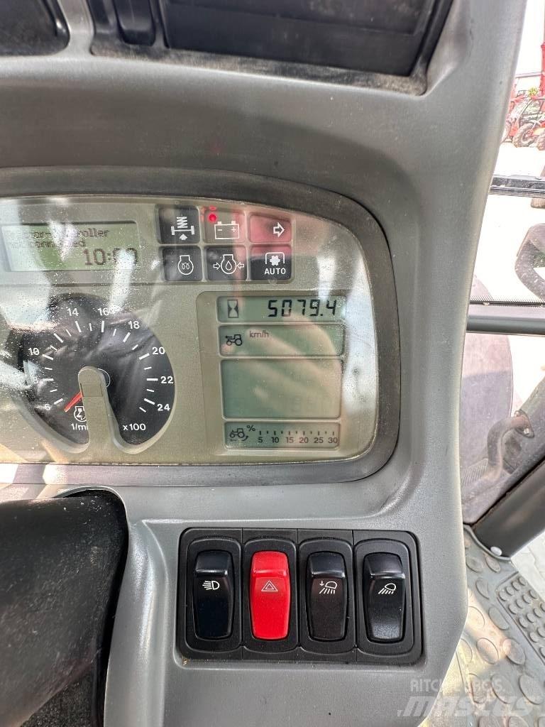 Deutz-Fahr M 620 Traktoriai