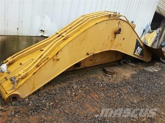 CAT 320 C Aukštuminiai ekskavatoriai