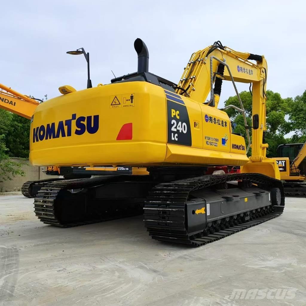 Komatsu PC 240 LC-8 Vikšriniai ekskavatoriai