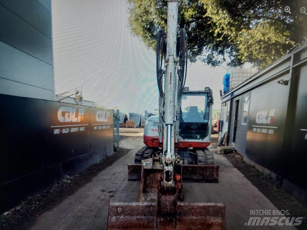 Takeuchi TB 290 Vidutinės galios ekskavatoriai 7-12 t