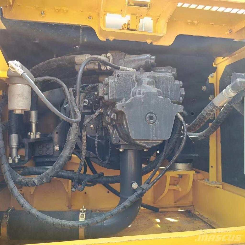 Komatsu PC 350 Vikšriniai ekskavatoriai