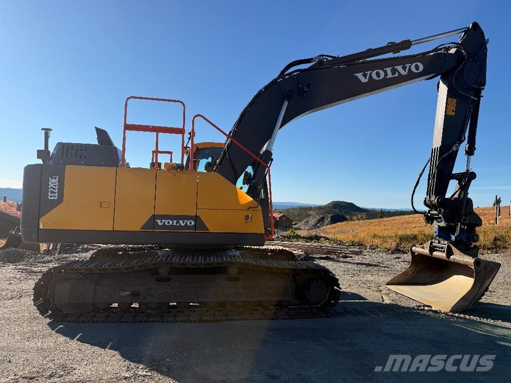 Volvo EC220EL Vikšriniai ekskavatoriai