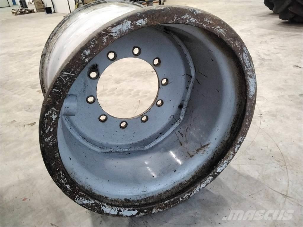Valmet 890 20x26,5 Padangos, ratai ir ratlankiai