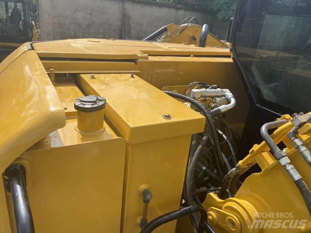CAT 308E2 Vikšriniai ekskavatoriai