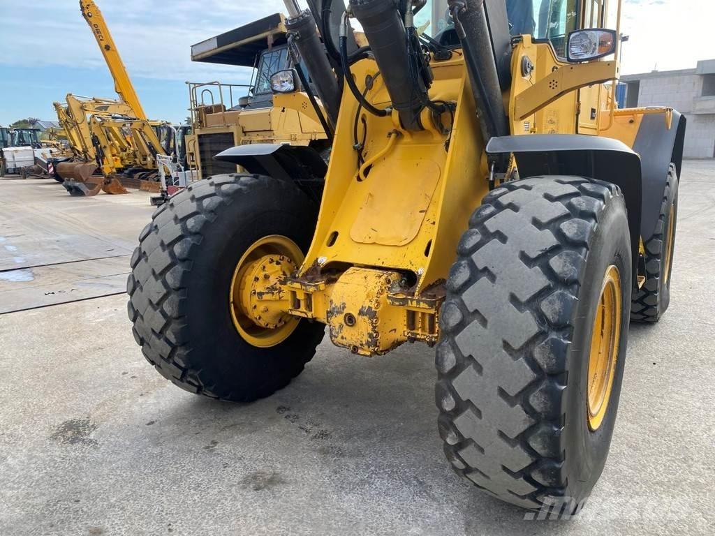 Volvo L90E NVT Naudoti ratiniai krautuvai