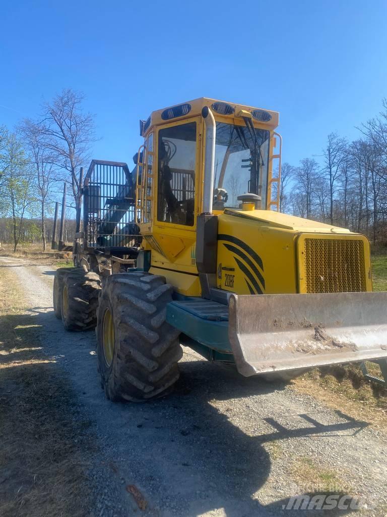HSM 208 F Naudoti miškovežiai (Forvarderiai)