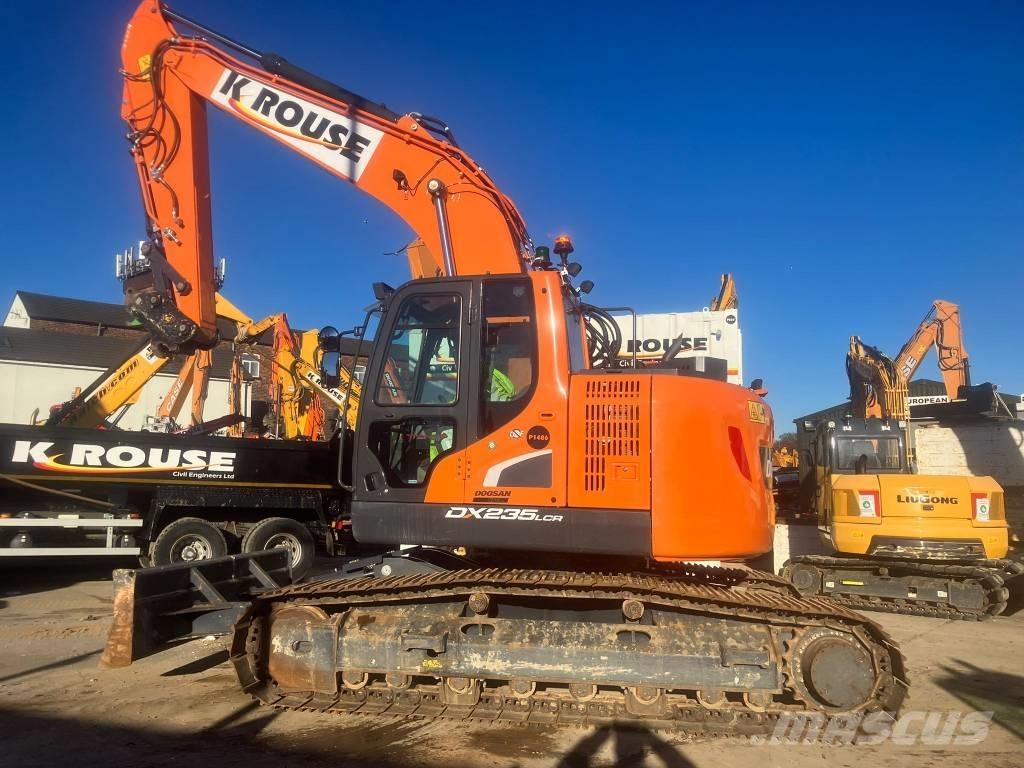 Doosan DX 235 LCR Vikšriniai ekskavatoriai