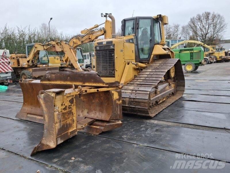 CAT D6N Vikšriniai buldozeriai