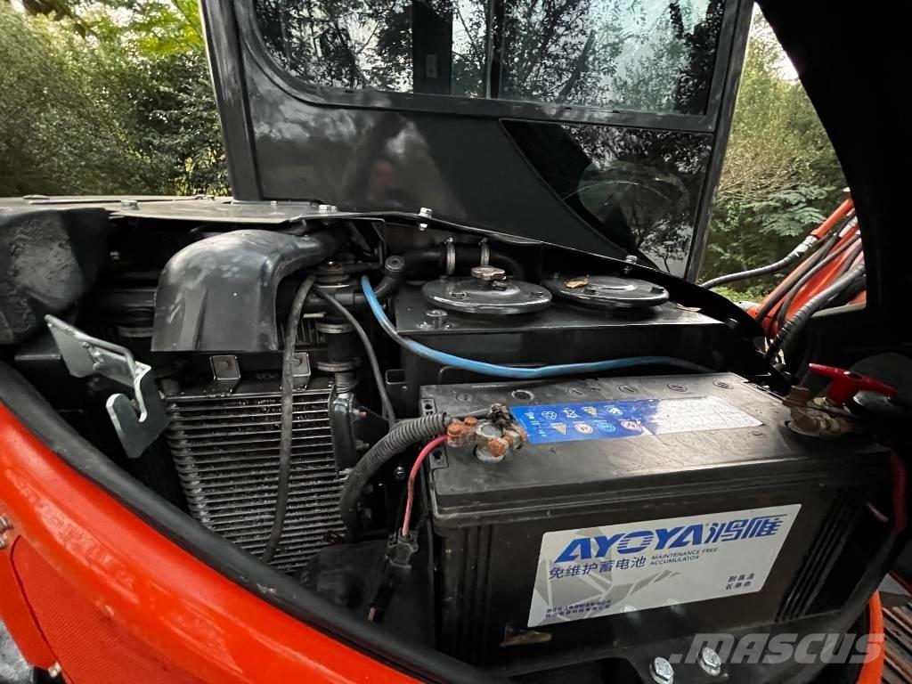 Hitachi ZX 50 U Mini ekskavatoriai < 7 t