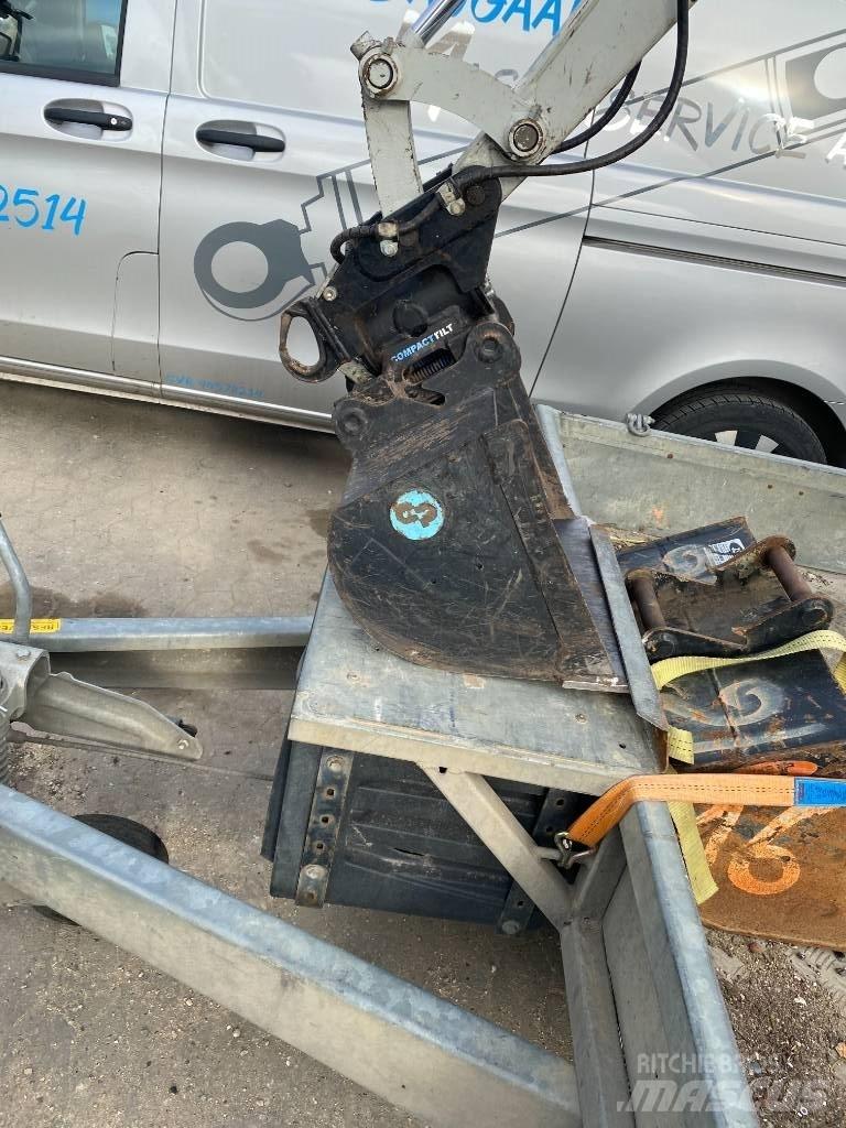 Takeuchi TB 210 Mini ekskavatoriai < 7 t