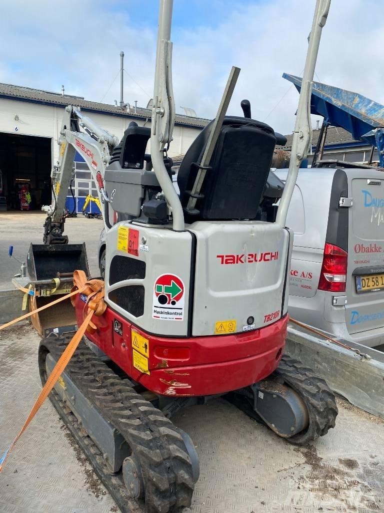 Takeuchi TB 210 Mini ekskavatoriai < 7 t