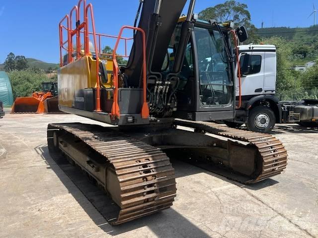 Volvo EC 200 E Vikšriniai ekskavatoriai