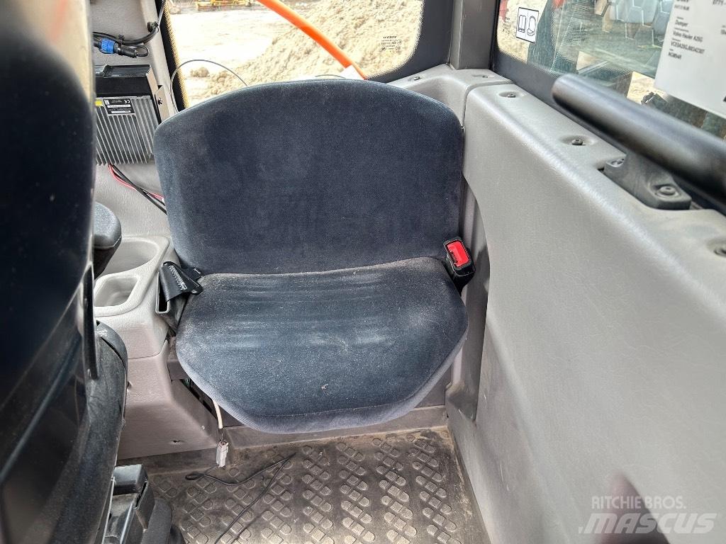 Volvo A 25 G Karjeriniai savivarčiai
