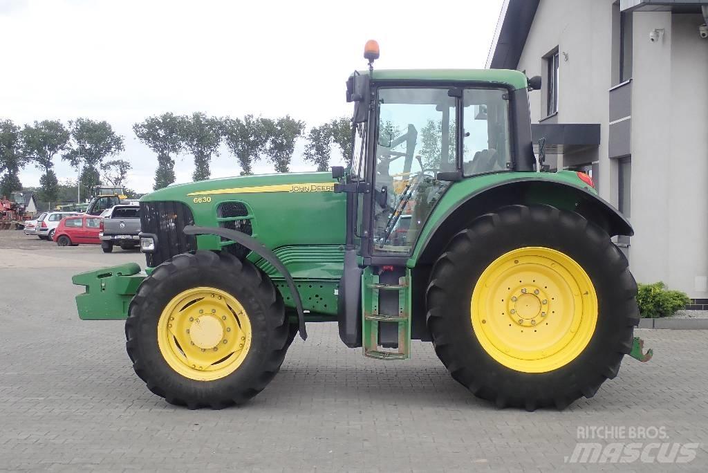 John Deere 6630 Traktoriai
