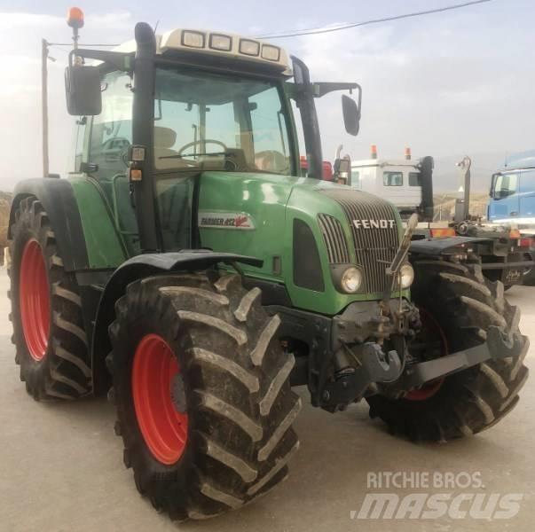 Fendt 412 Vario Traktoriai