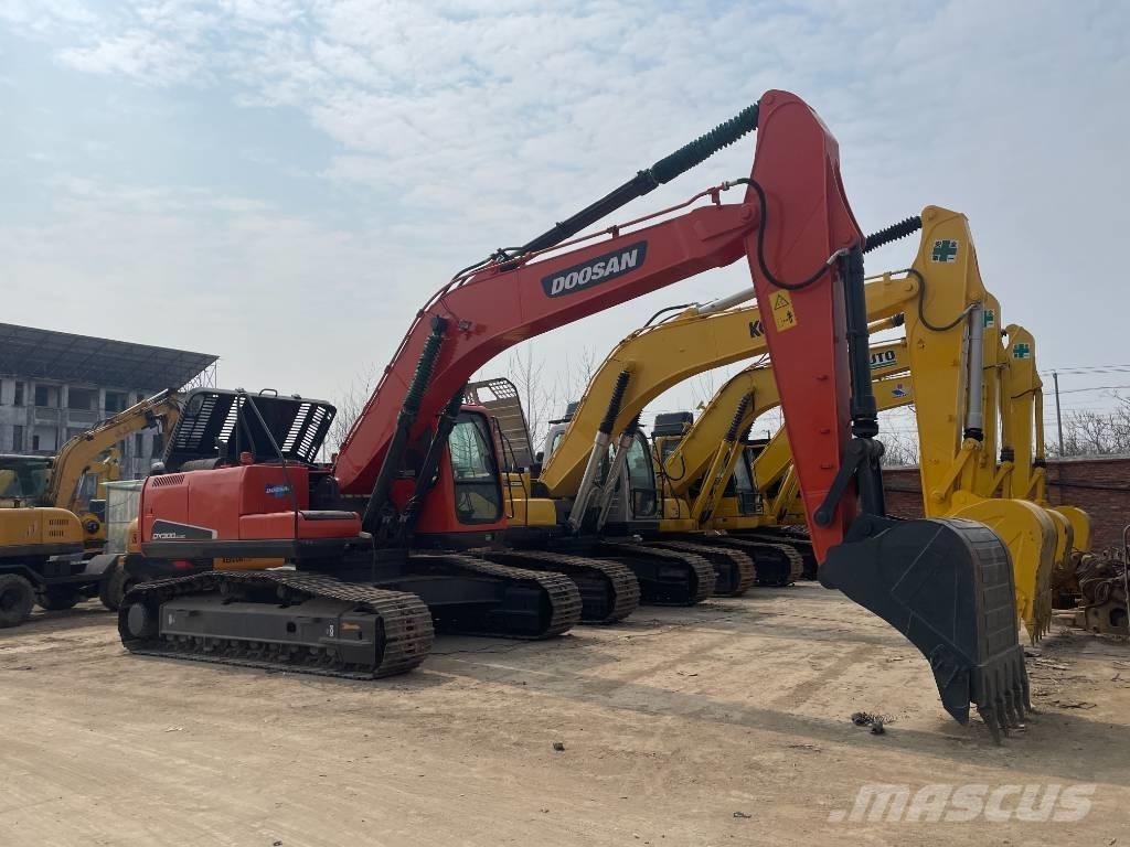 Doosan DX 300 Vikšriniai ekskavatoriai