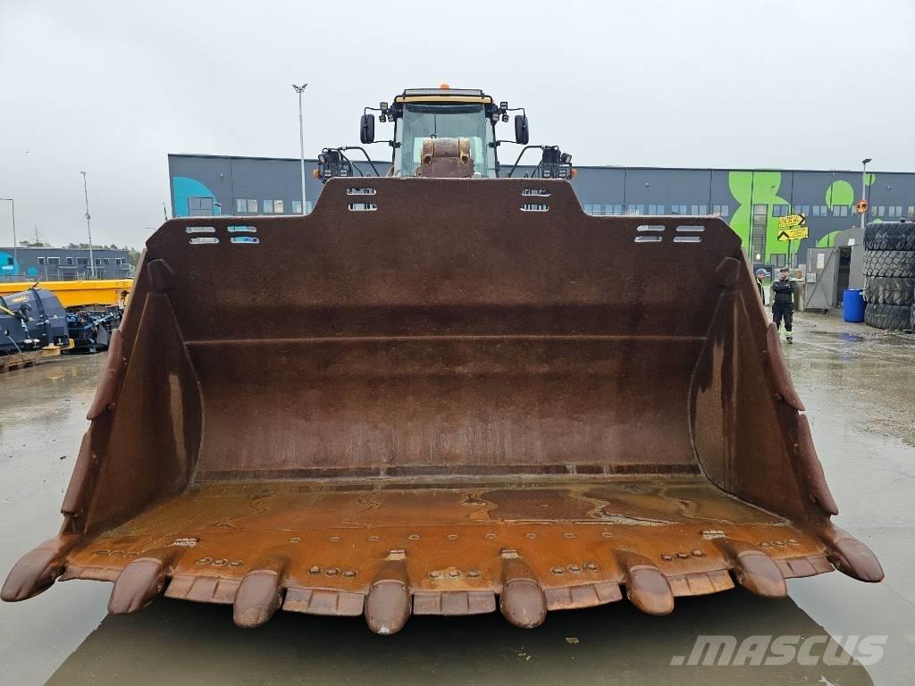 CAT 988 K Naudoti ratiniai krautuvai