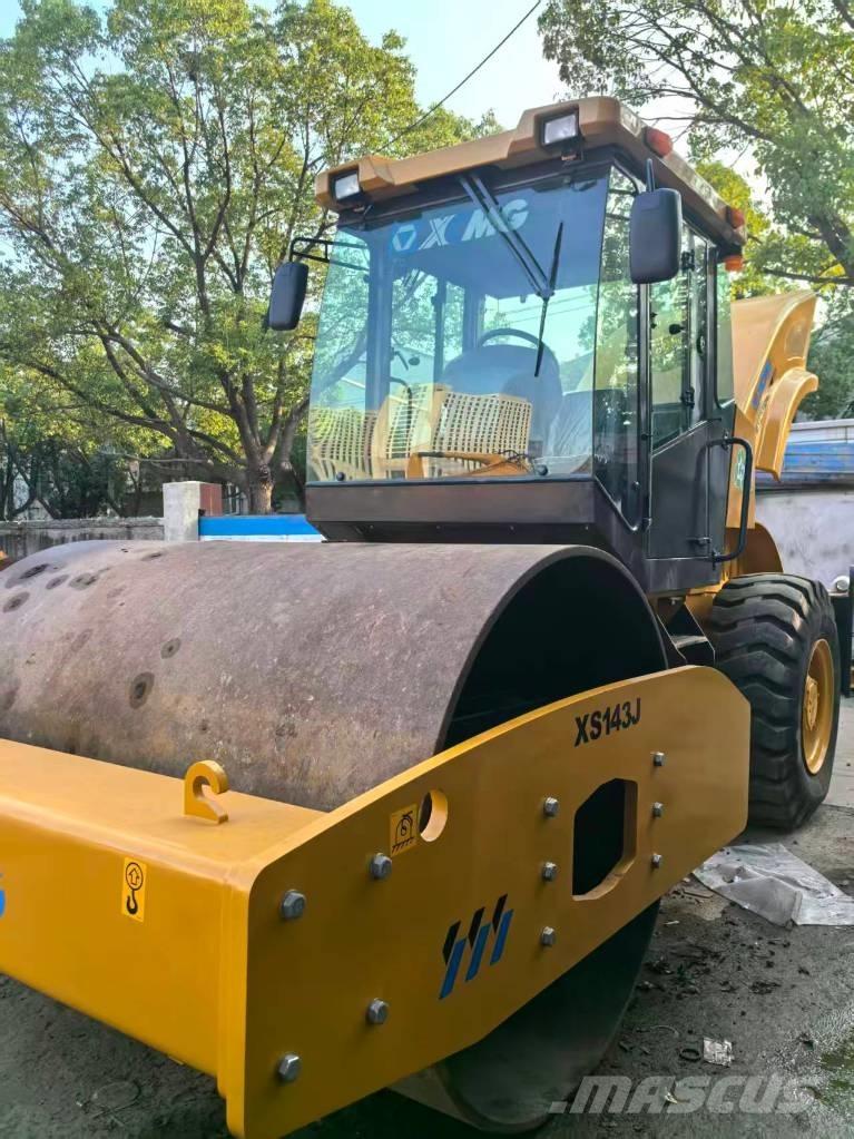 XCMG XS142J Vieno būgno volai