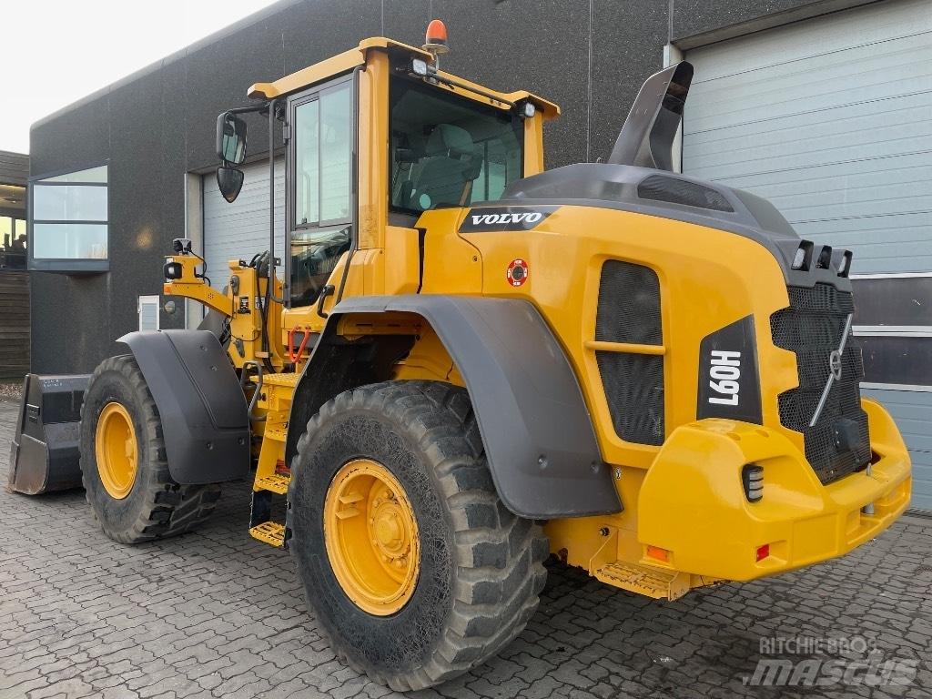 Volvo L60H Naudoti ratiniai krautuvai