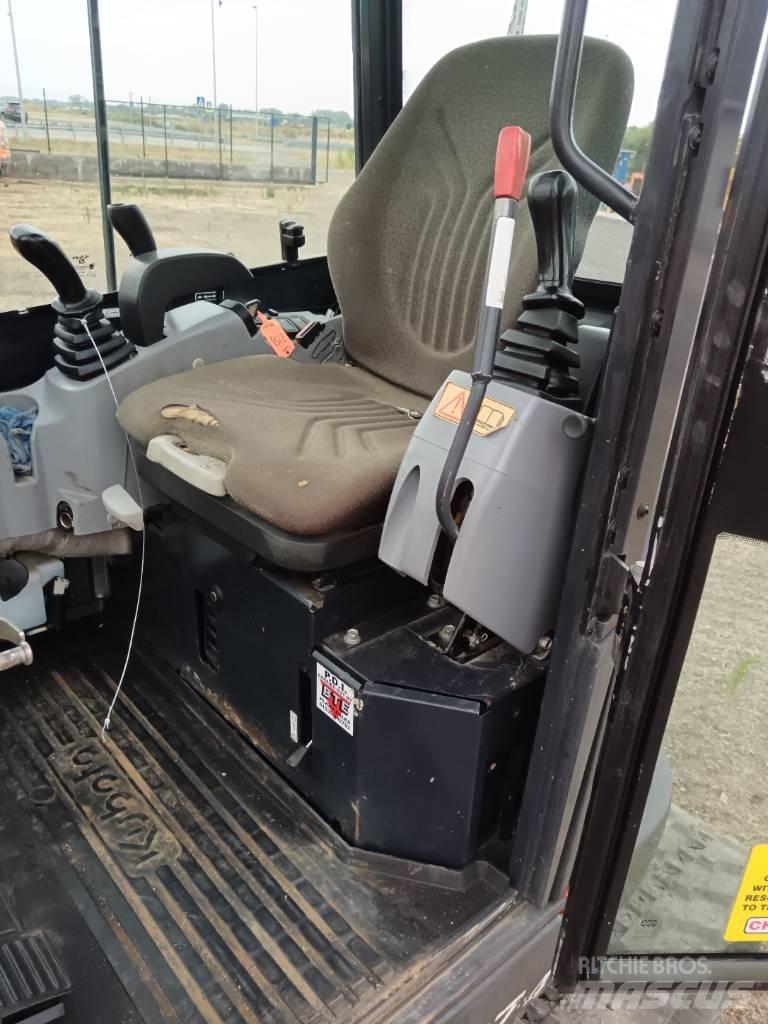 Kubota U 27-4 Mini ekskavatoriai < 7 t