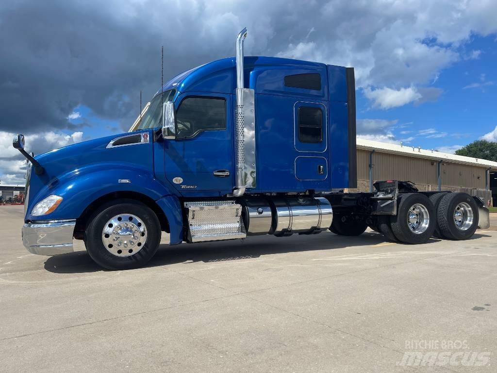 Kenworth T 680 Naudoti vilkikai