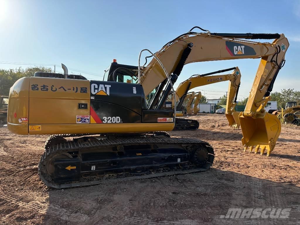 CAT 320 D L Vikšriniai ekskavatoriai