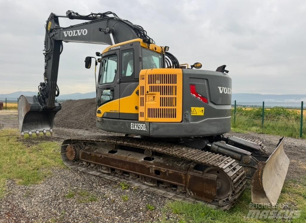 Volvo ECR235DL Vikšriniai ekskavatoriai