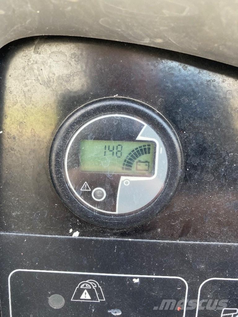Genie GR 20 J Vertikalūs stiebiniai keltuvai