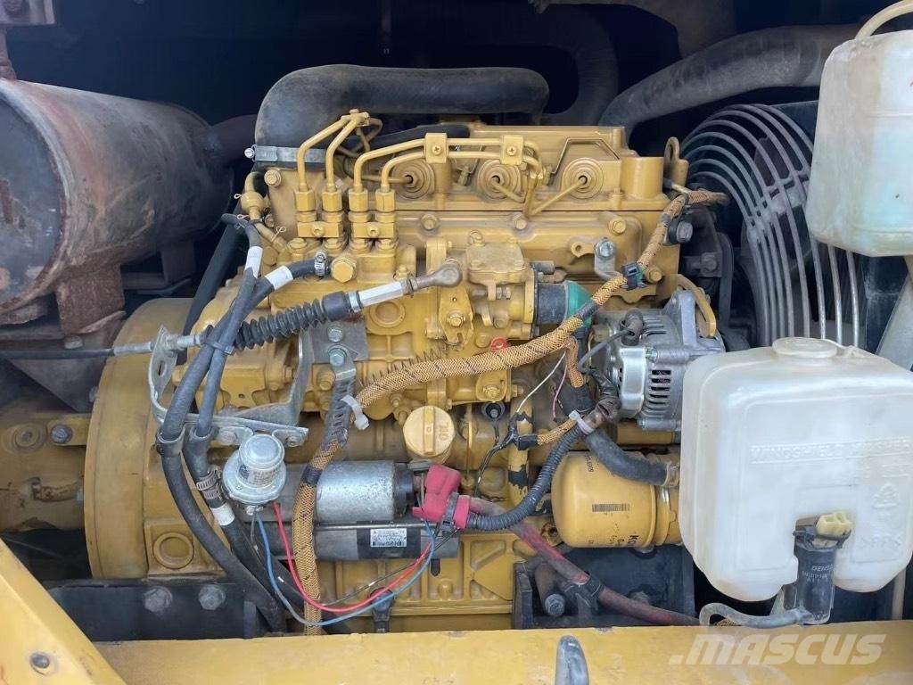 CAT 307 E2 Vikšriniai ekskavatoriai
