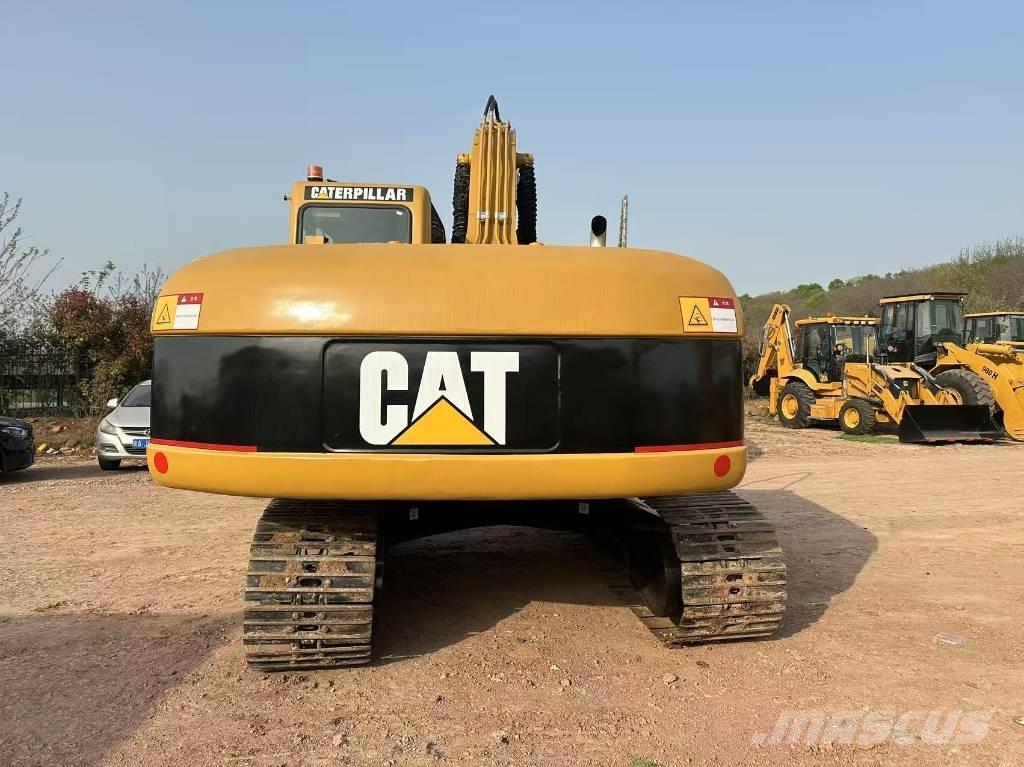 CAT 320 C L Vikšriniai ekskavatoriai