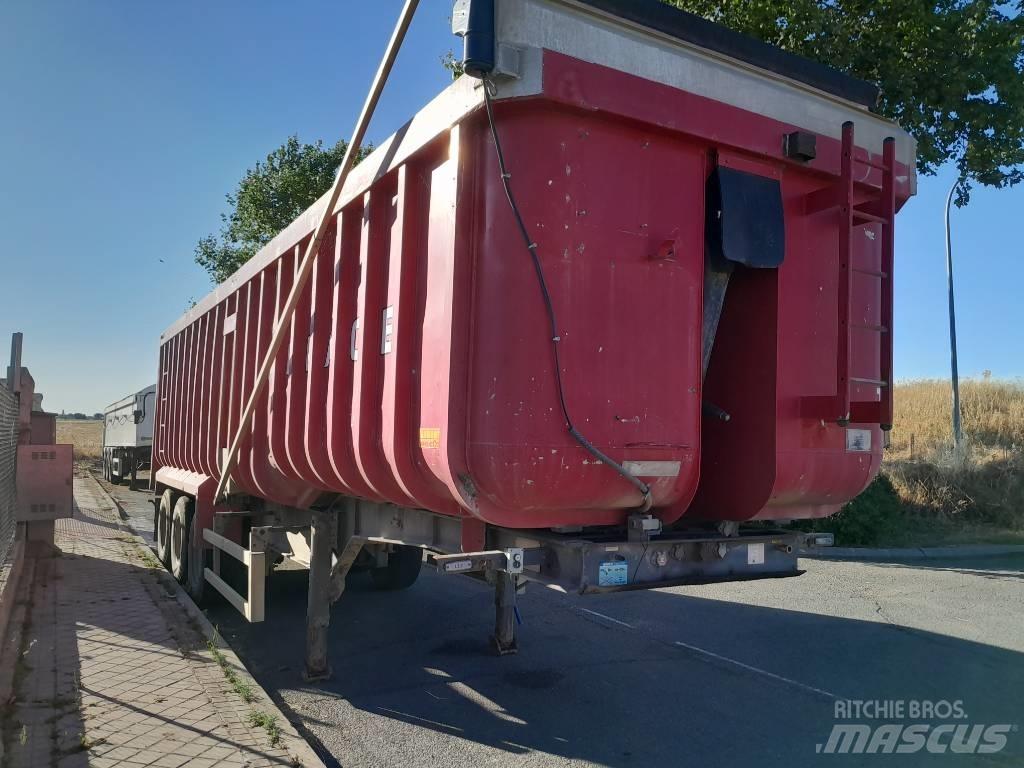 Wilcox bulk trailer Savivartės puspriekabės