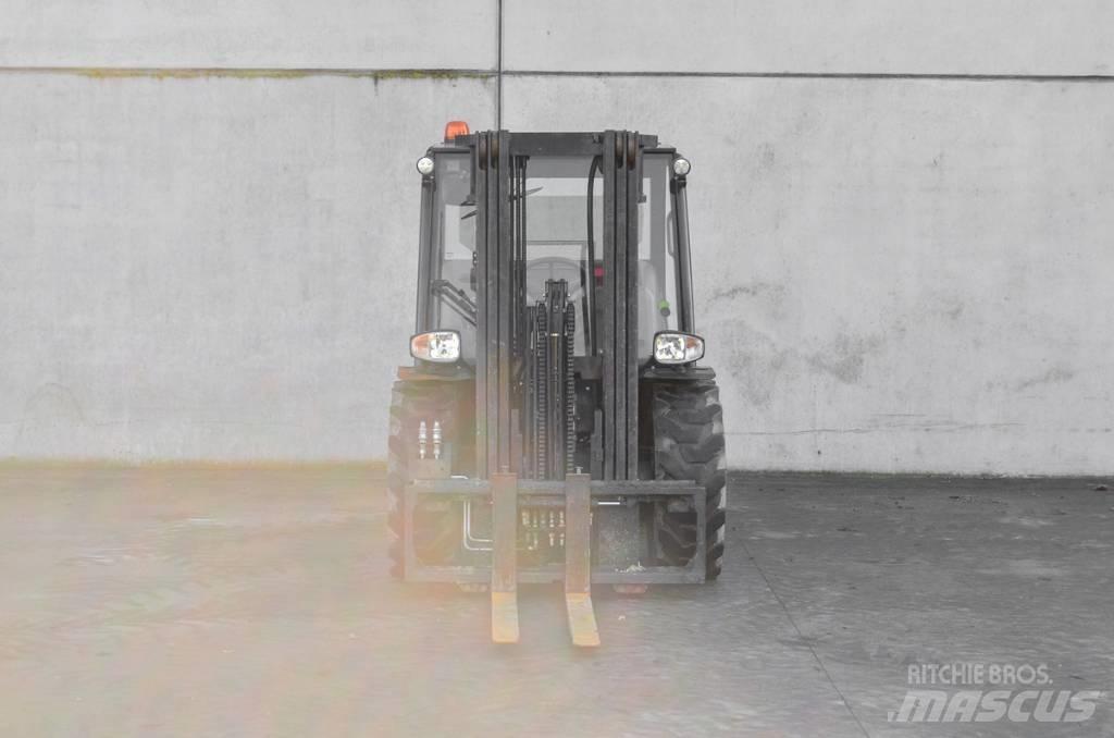 Manitou MC 25-4 Dyzeliniai krautuvai