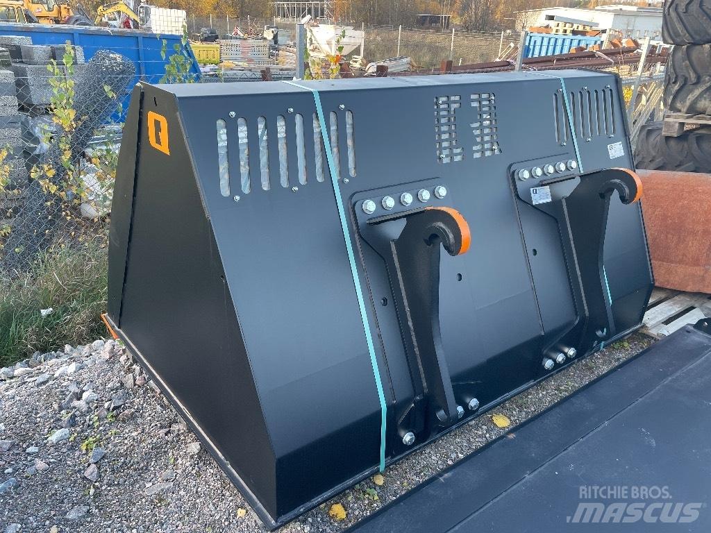 Quicke 245 VXL Frontalinių krautuvų priedai