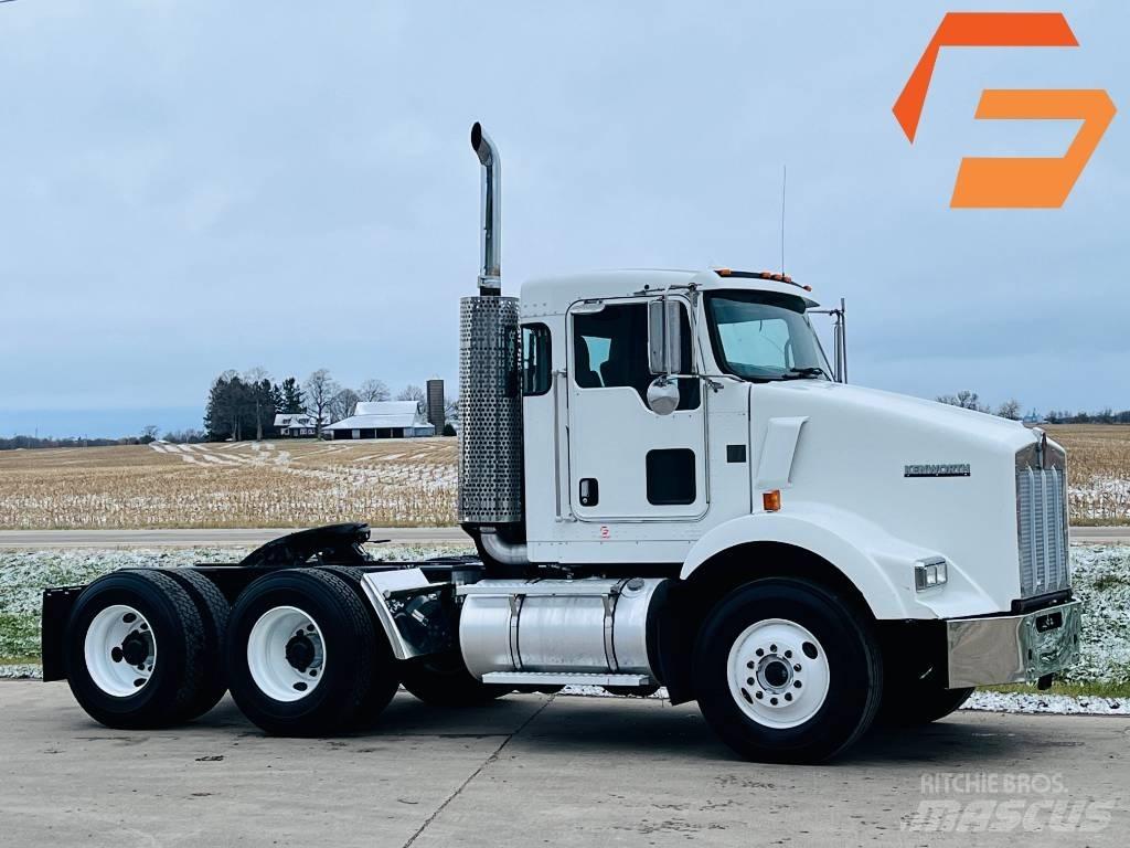 Kenworth T 800 Naudoti vilkikai