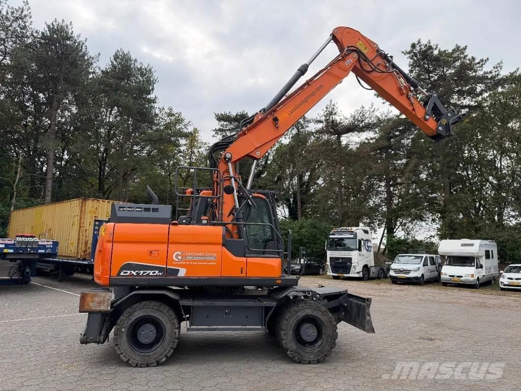 Doosan DX170W-5 Ratiniai ekskavatoriai