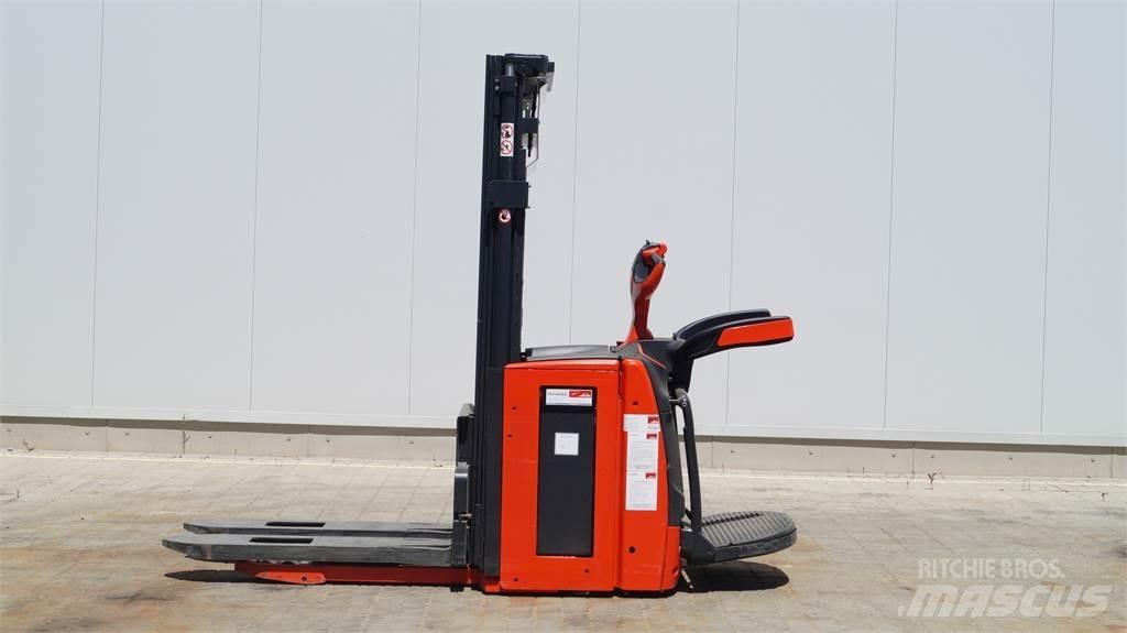 Linde L20APi Rankiniai vėžimėliai