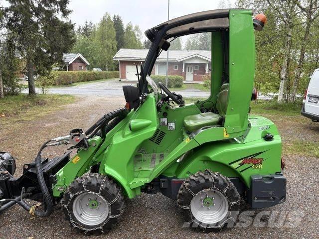 Avant 420 Mini krautuvai