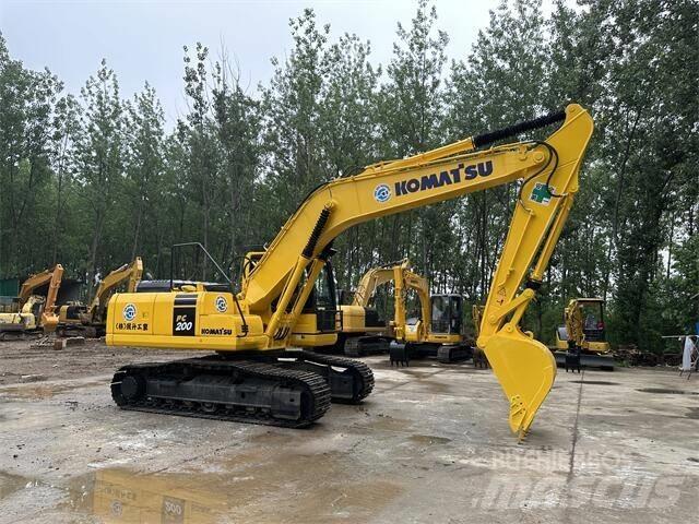 Komatsu pc200-8 Vikšriniai ekskavatoriai