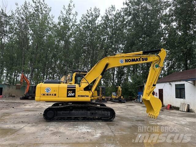 Komatsu pc200-8 Vikšriniai ekskavatoriai