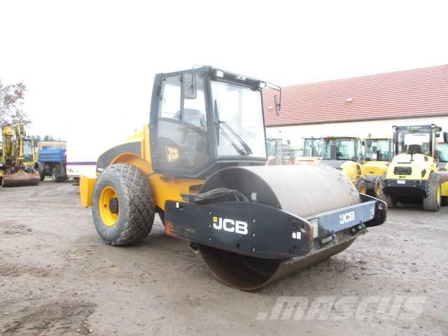 JCB VM 132  VM 137 Gruntiniai volai