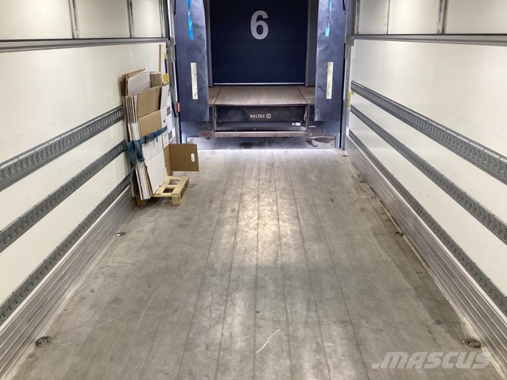 Scania P 280 CNG Sunkvežimiai su dengtu kėbulu