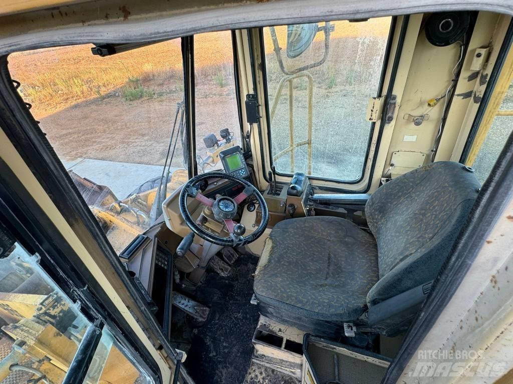 CAT 966 F Naudoti ratiniai krautuvai
