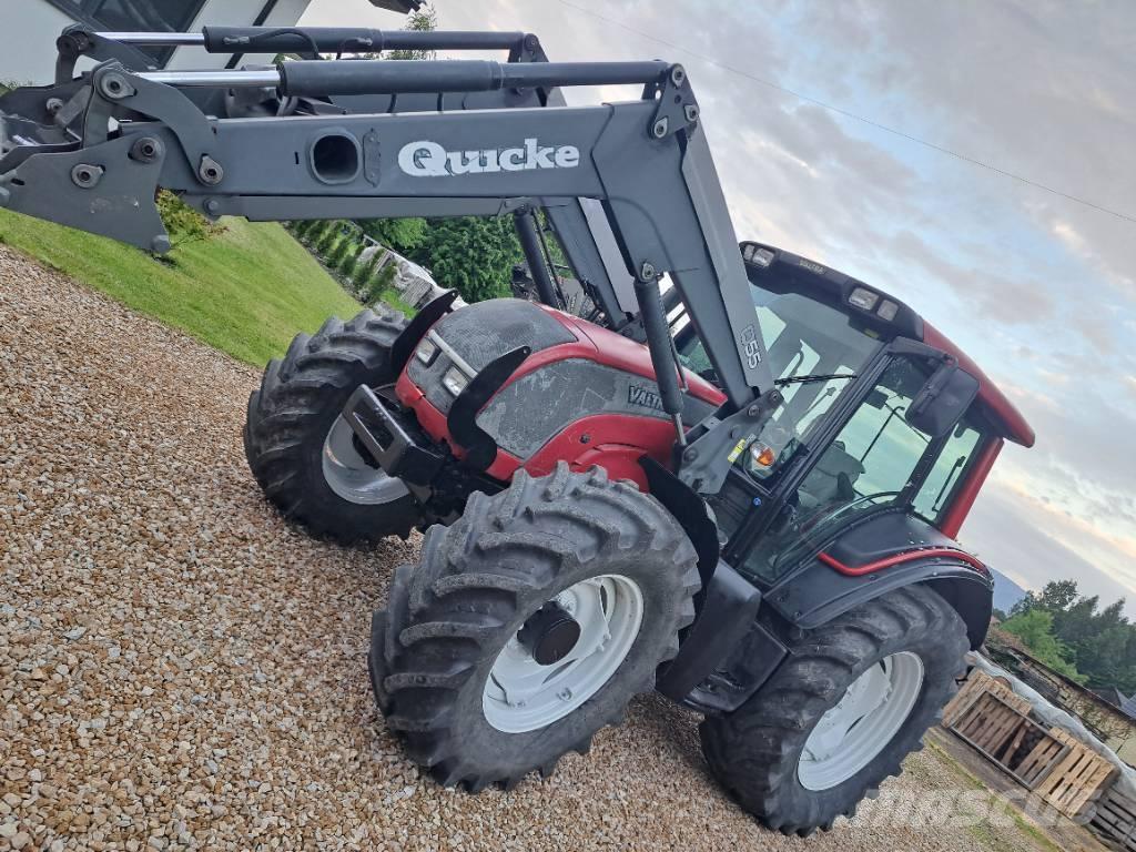 Valtra N 121 Traktoriai