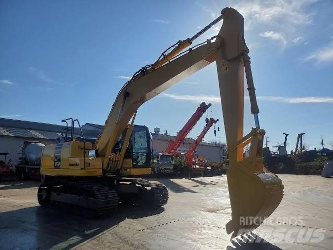 Komatsu PC 200 Vikšriniai ekskavatoriai