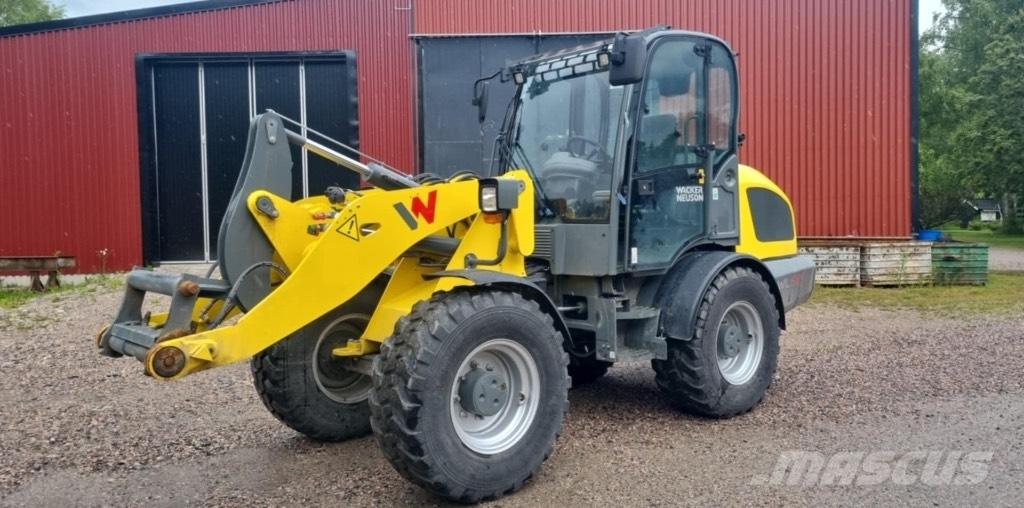 Wacker Neuson WL 52 Naudoti ratiniai krautuvai