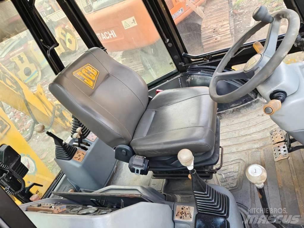 JCB 3cx Ekskavatoriniai krautuvai